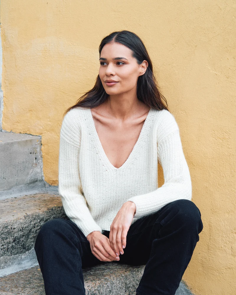 Deep Valley Sweater