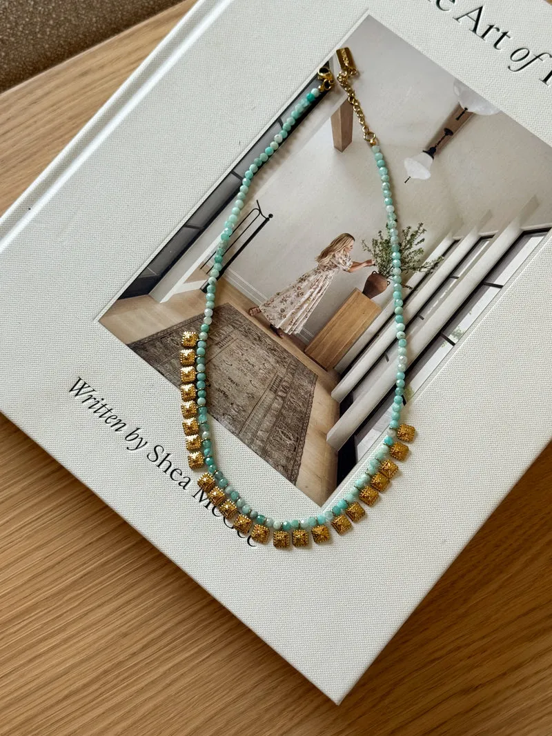 Lori ketting