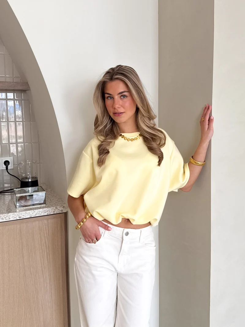 Mia tshirt butter yellow