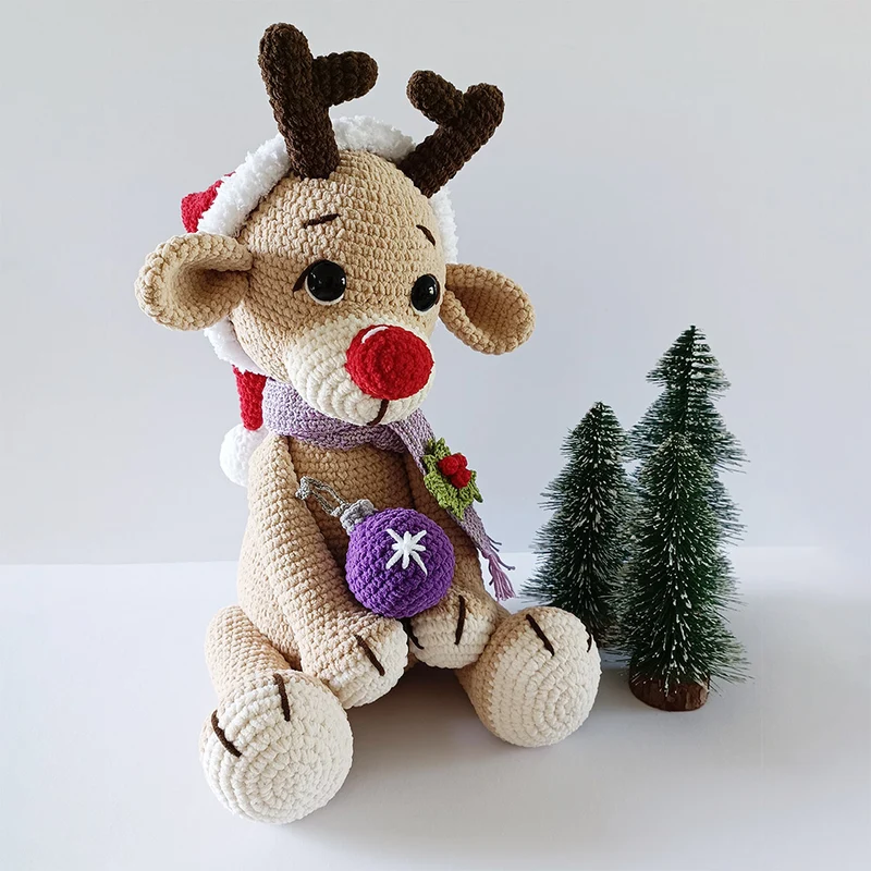 Kerstknuffel Roxy Chunky Chenille Haakpakket - Sandra Bekx