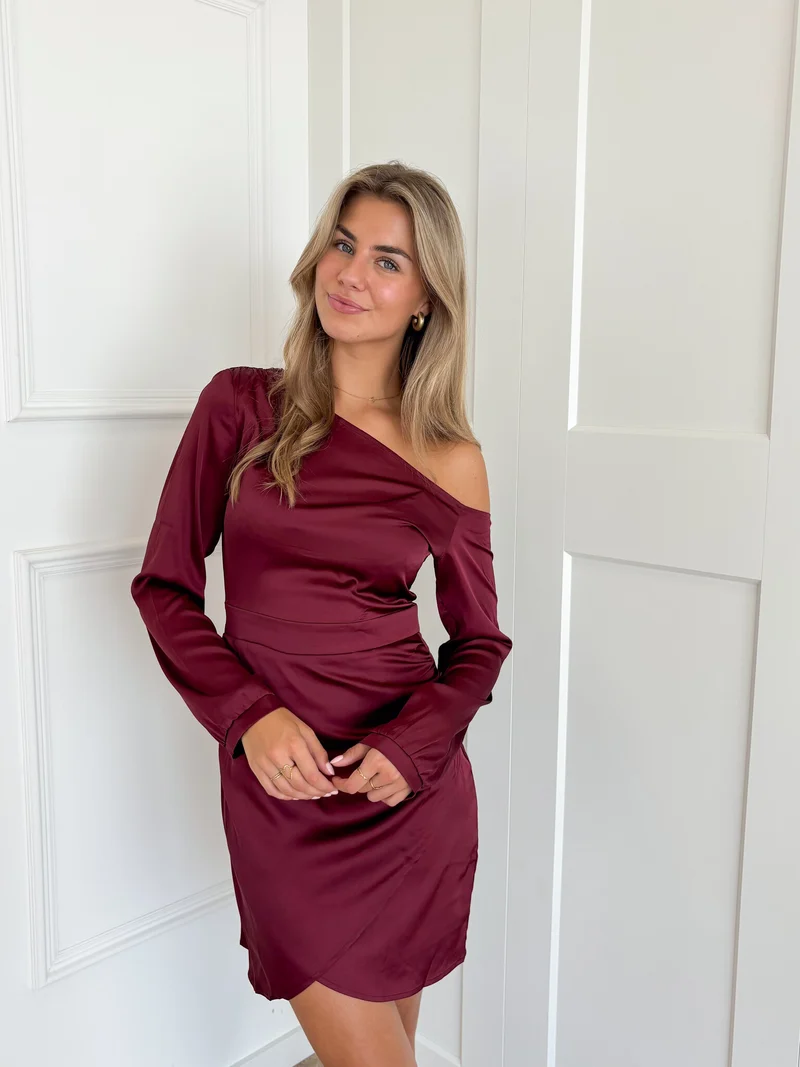 Satin dress Jessy bordeaux