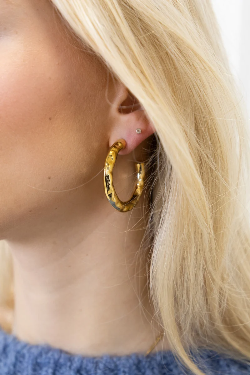Oorbel Texture Hoop goud