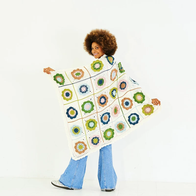 Haakpatroon (EN) Stylecraft Softie Chunky No. 10199 Cosy Garden Blanket (Digital)