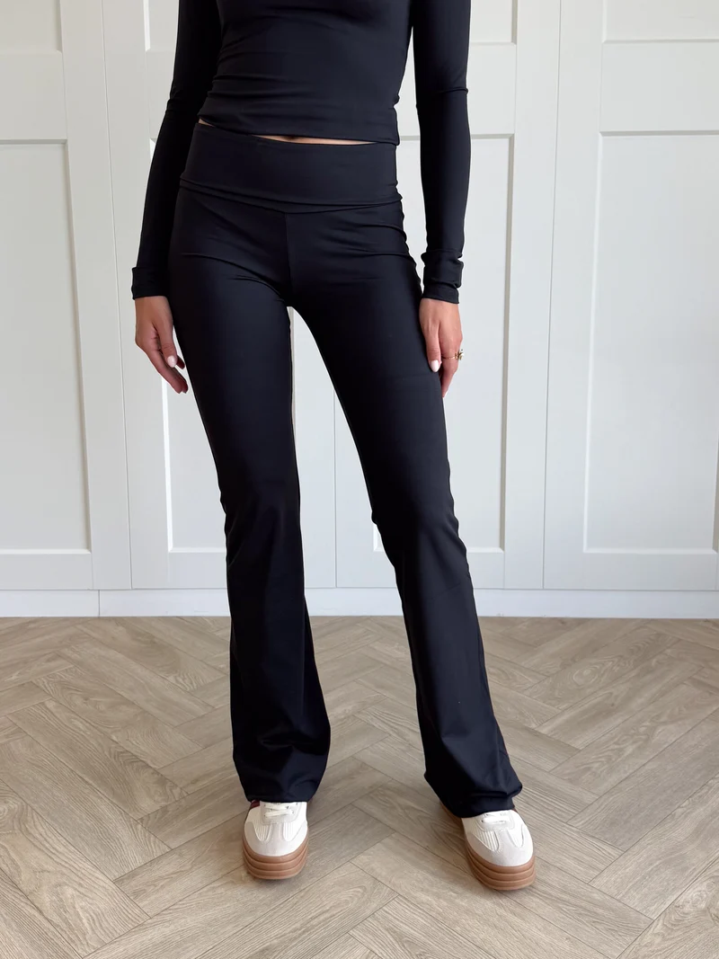 Flow pants zwart