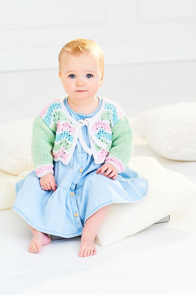 Breipatroon Stylecraft Baby Sparkle Cardigans & Blanket
