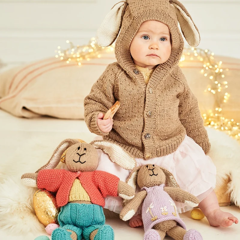 Breipatroon Stylecraft Bellissima DK No. 9855 Bertie & Bettie Bunny en jas (Digital)