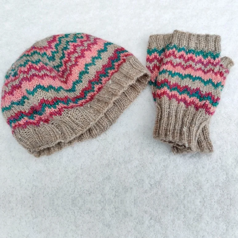 Breipatroon Stylecraft Highland Heathers DK No. F094 Muts en wanten