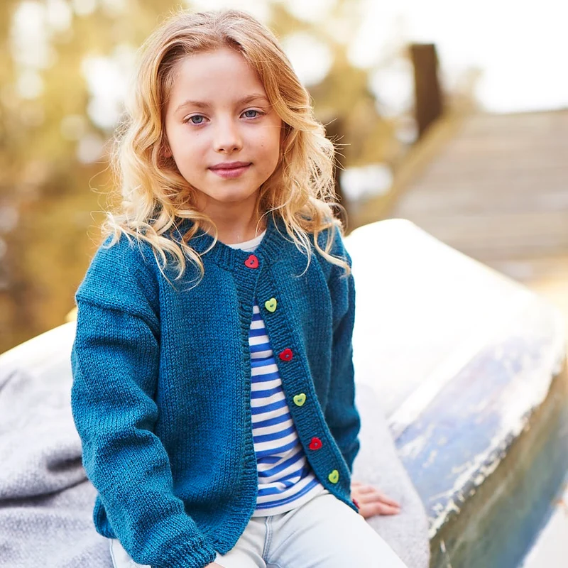 Breipatroon Stylecraft Special DK No. 8902 Meisjes cardigans (Digital)