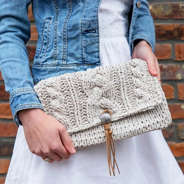 Breipatroon RibbonXL Kabel Clutch Chibuya (Digital)