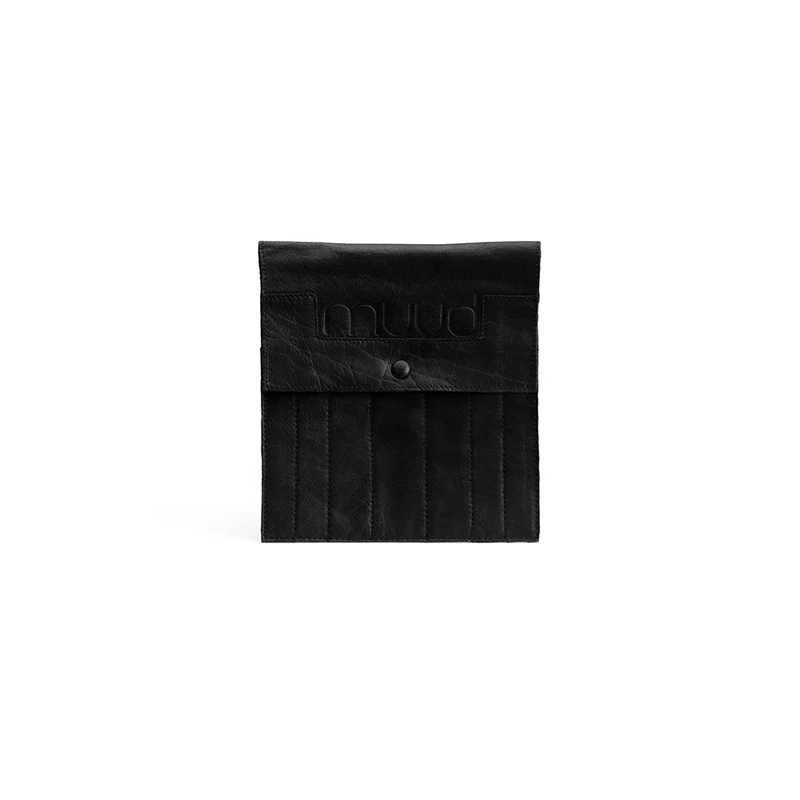 MUUD Oslo Black - Handgemaakt leren etuit voor sokkennaalden en verwisselbare breinaalden 22x19cm