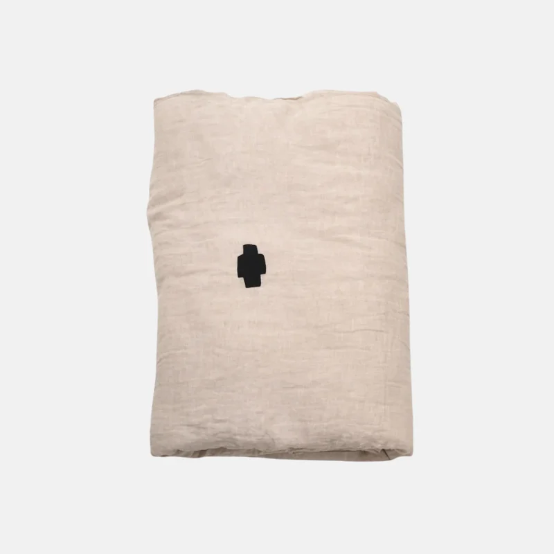 Cozy Cover Zand Cross Zwart