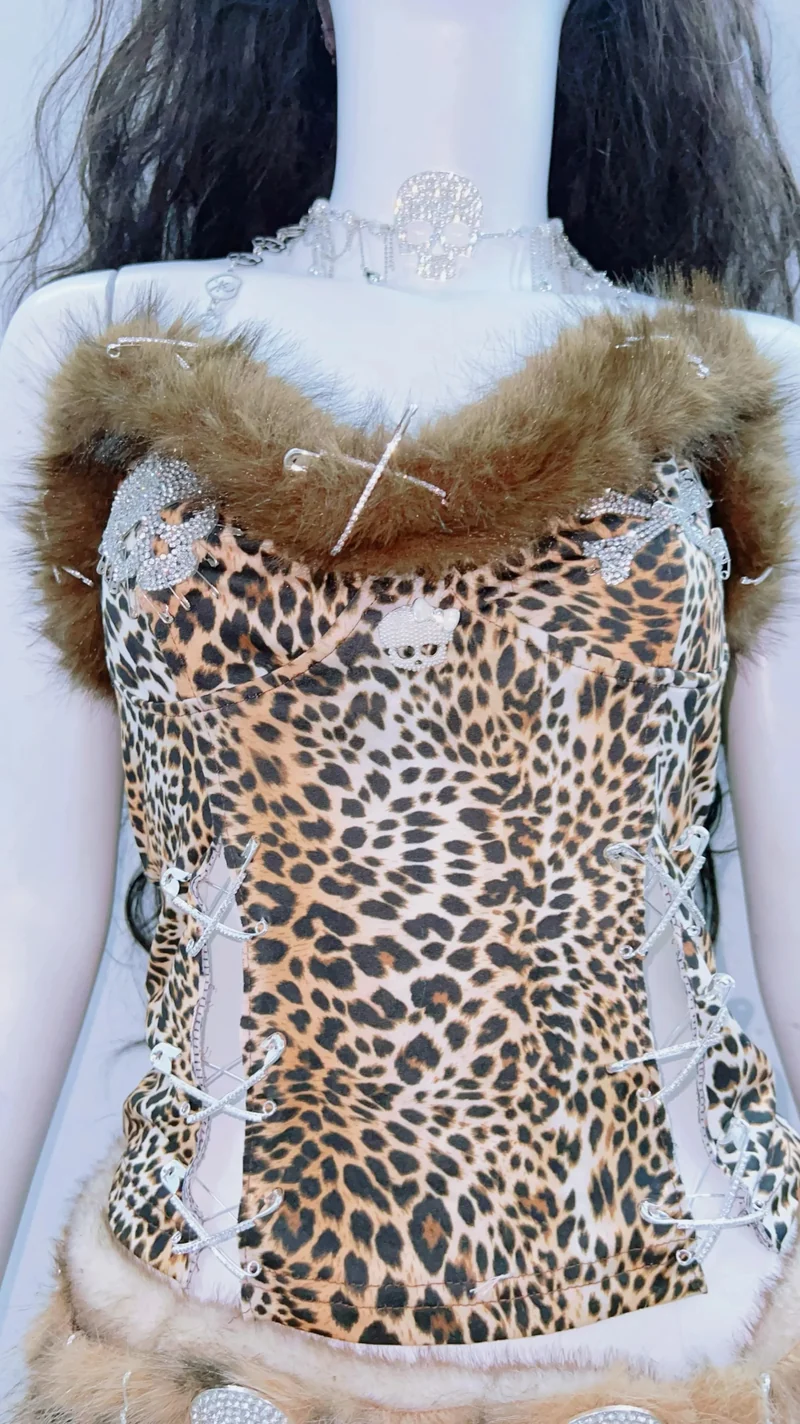 Leopard print sweetheart neck fluffy tube top