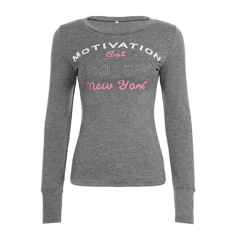 Long sleeve crewneck letter print top