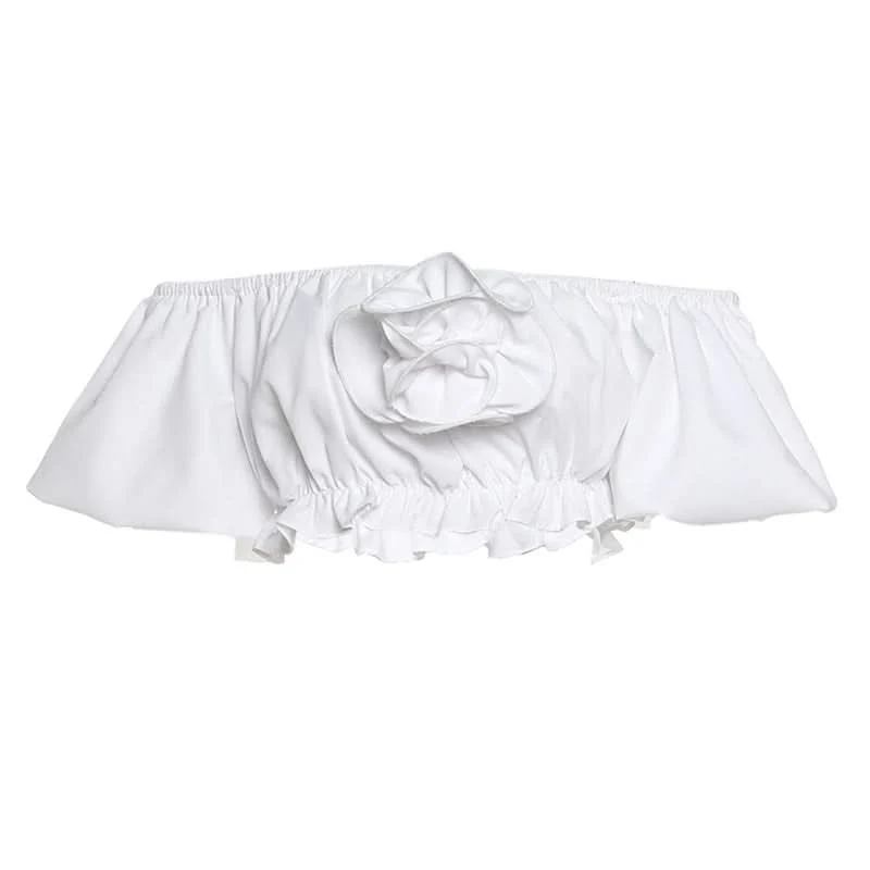 Off shoulder ruched flower applique crop top