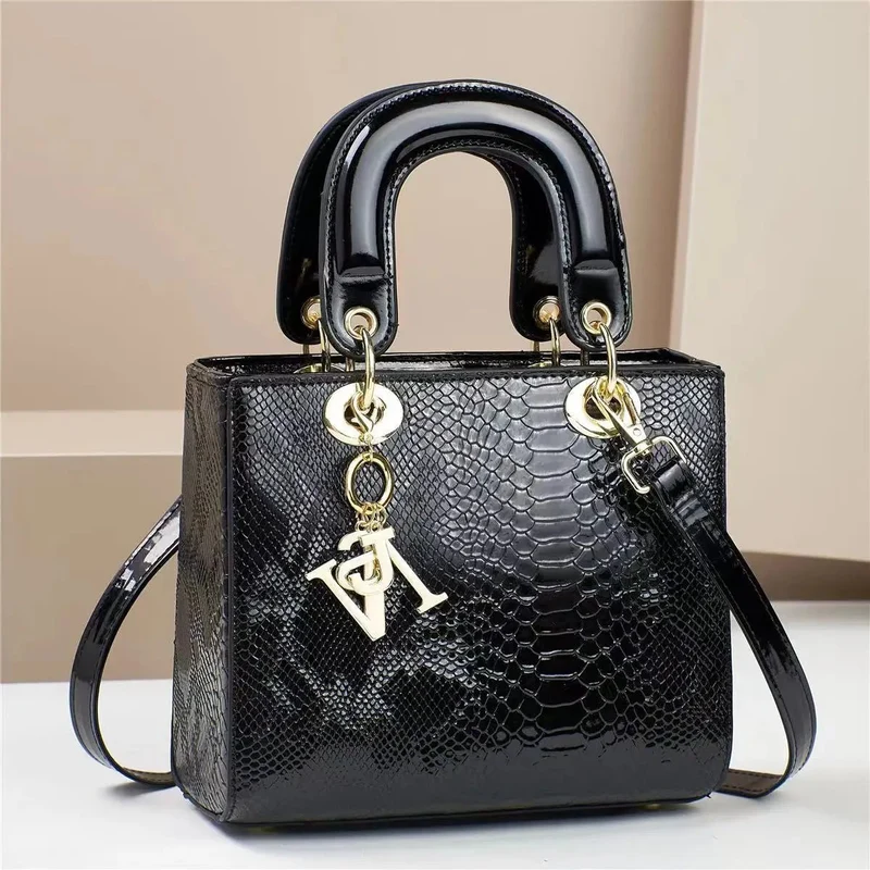 Jasna skórzana torba na ramię dla kobiet – luksusowa designerska torebka typu crossbody
